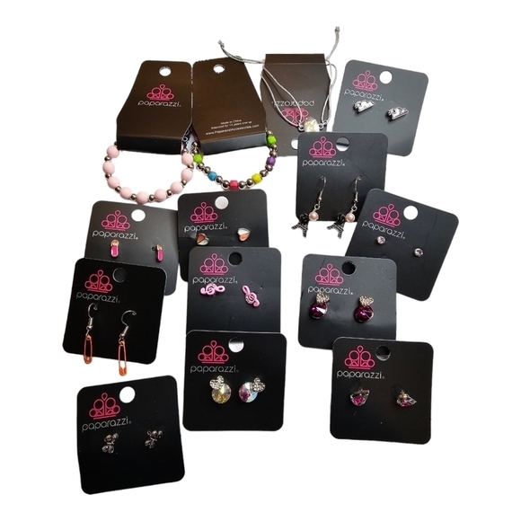 Paparazzi Stretch Bracelet and Pierced Earring Lot of 14 NEW Lot 2592 - Picture 1 of 8